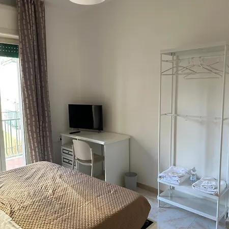 Happy Fly Now 3* Neapel